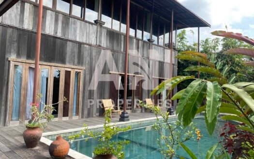 Charming 4-Bedroom Villa with Yoga Shala and Panoramic Views in Sayan