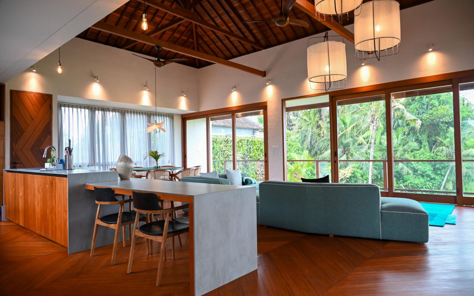Stunning 3 Bedroom Villa with Rice Field Views